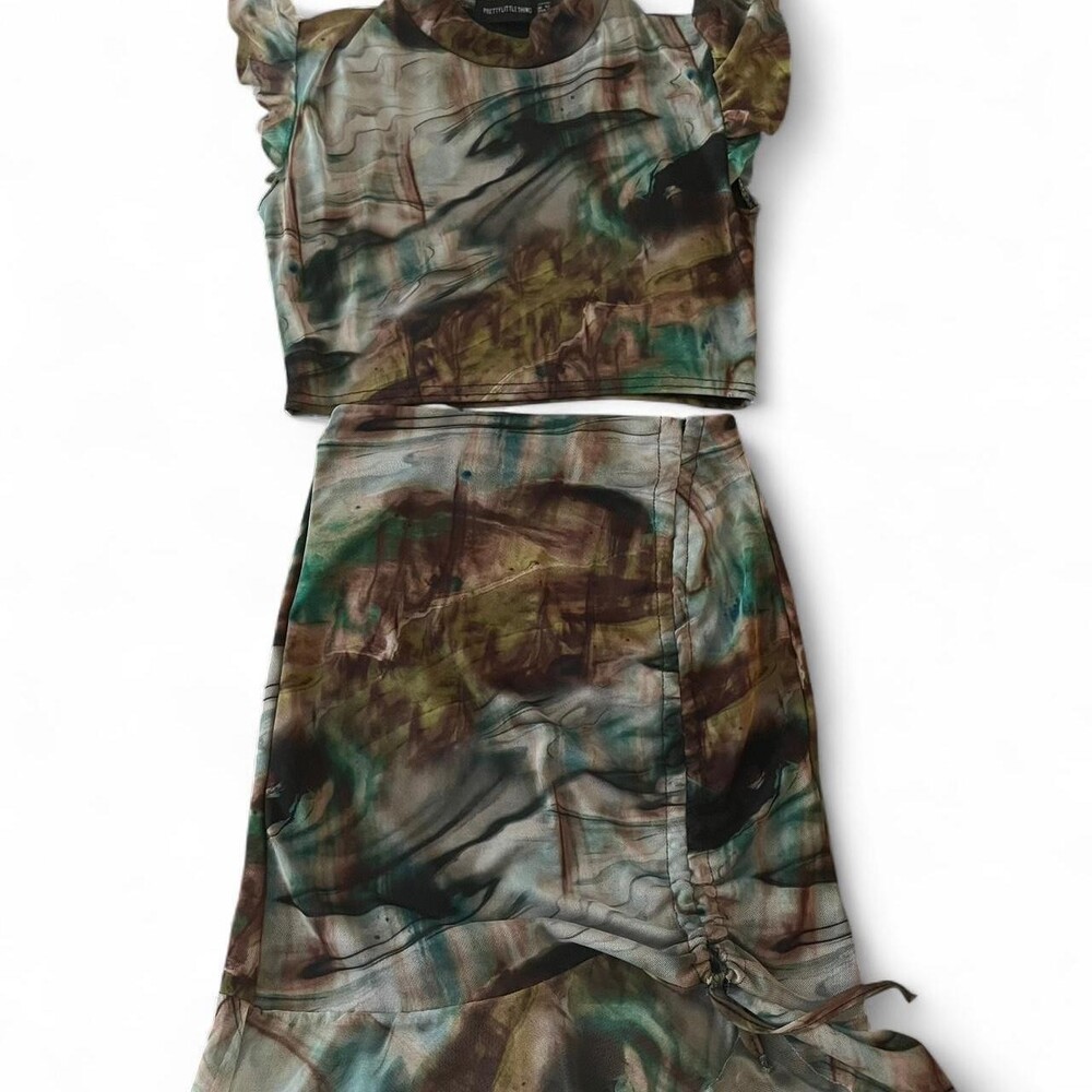 Green And Brown Ruffle Crop Cffc